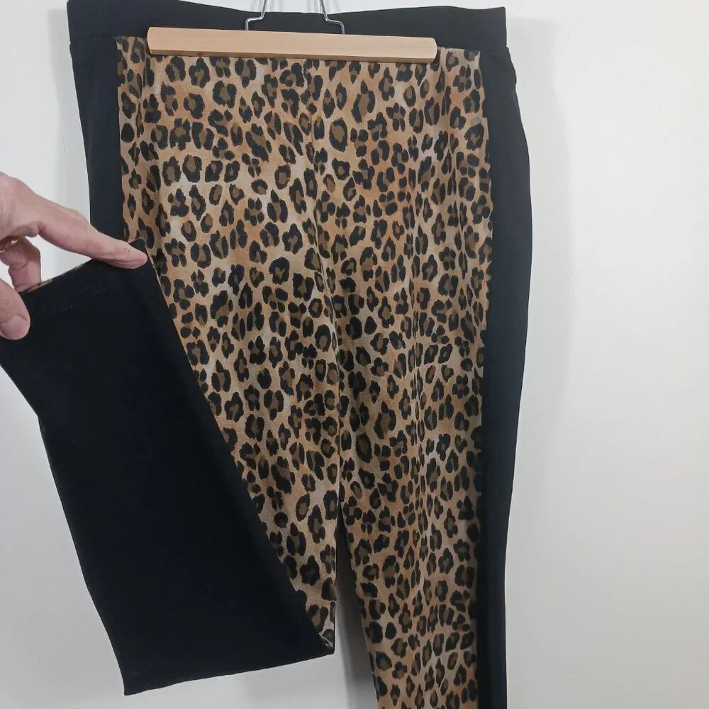 Chico's Animal Print/Black Ponte Legging Pants, Size 1 (Med.) Stretchy Greatness - Picture 6 of 12